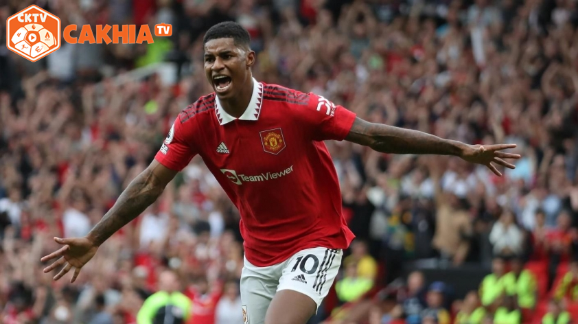 "Rashford quyết định không rời MU, từ chối cơ hội đá cạnh Ronaldo"