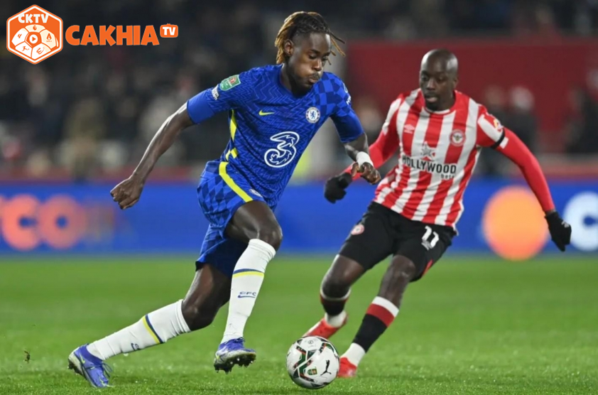 Việc Chalobah là sự bổ sung cần thiết cho hàng phòng ngự của The Blues lúc này.