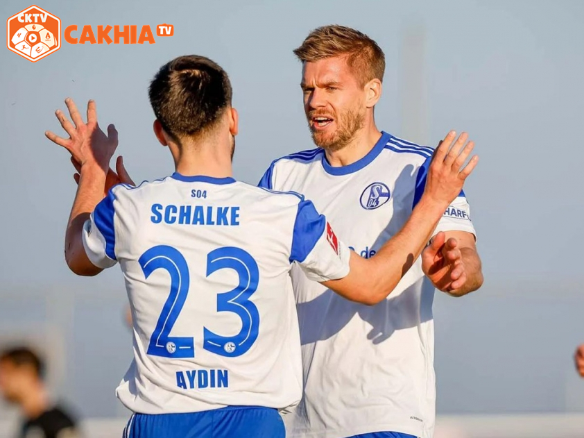 "Trận Đấu Zurich Gặp Schalke: Dự Đoán Kết Quả Và Thời Gian Bóng Lăn, 19h Ngày 9/1/2025"